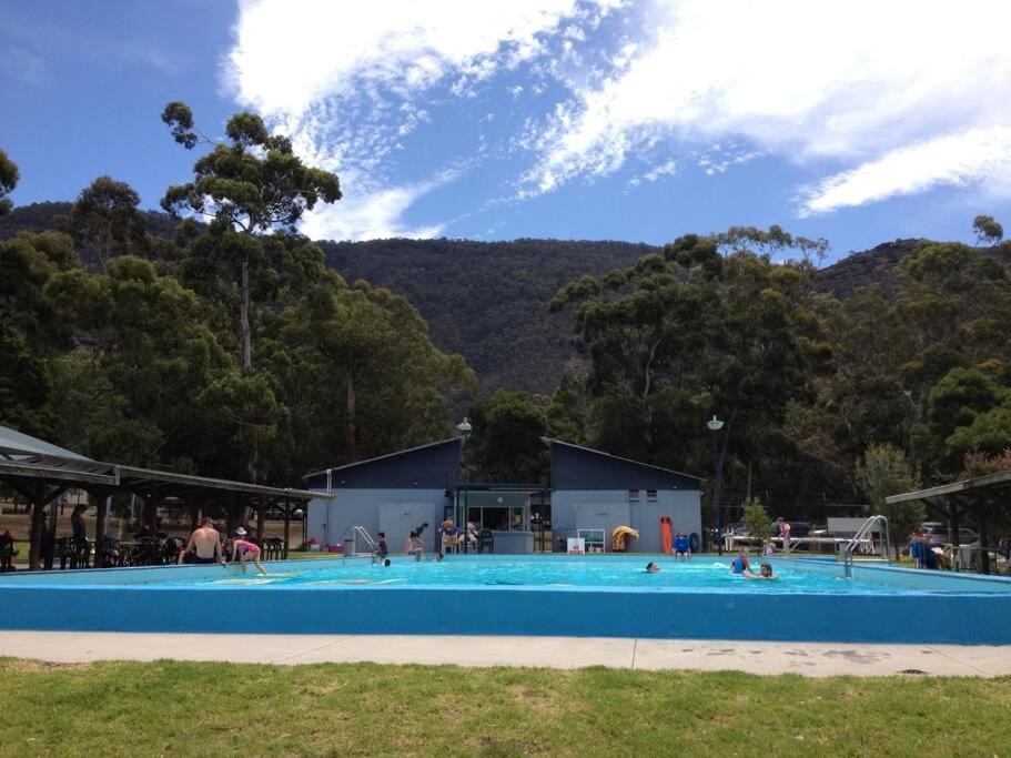 Halls Gap Hideaway Villa Bagian luar foto